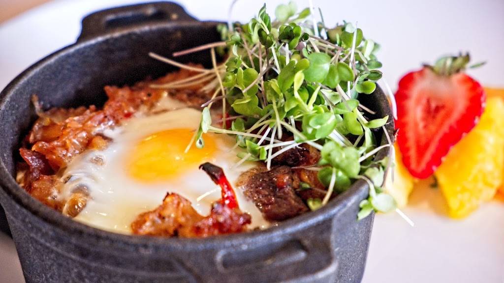 Idlewyld Inn Restaurant | restaurant | 36 Grand Ave, London, ON N6C 1K8, Canada | 5194325554 OR +1 519-432-5554