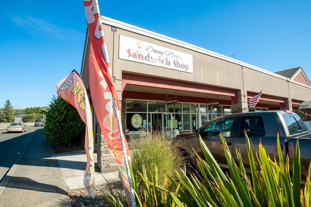 Daisy Mays Sandwich Shop Seaside | restaurant | 1111 N Roosevelt Dr #200, Seaside, OR 97138, USA | 5037397099 OR +1 503-739-7099