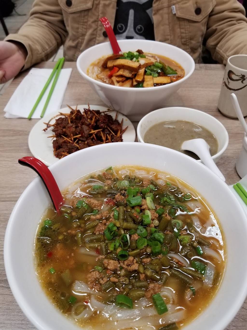 Yum Noodles | meal takeaway | 5223 Stevens Creek Blvd, Santa Clara, CA 95051, USA | 4082169522 OR +1 408-216-9522