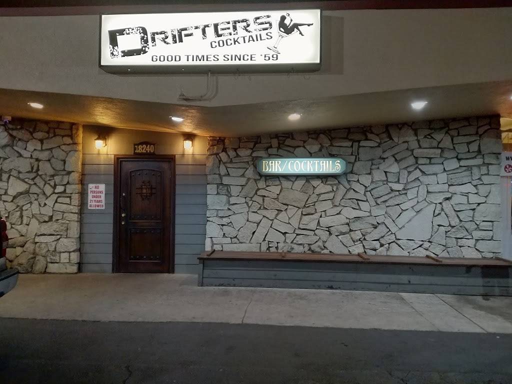 Drifters Cocktails | night club | 18240 Soledad Canyon Rd, Canyon Country, CA 91387, USA | 6612522471 OR +1 661-252-2471