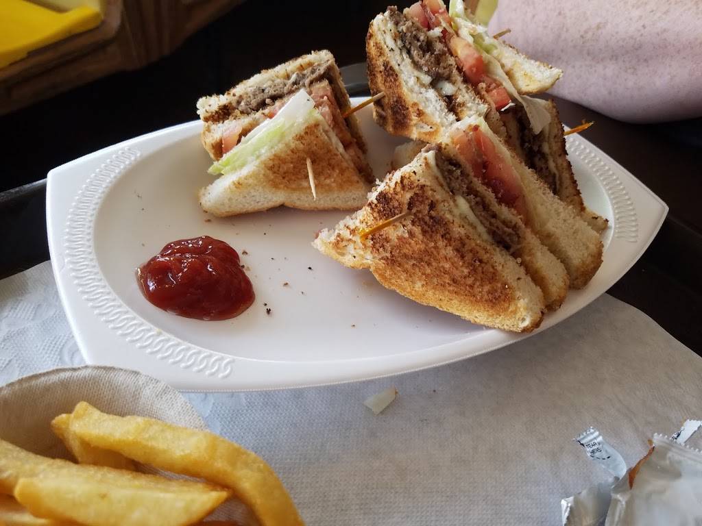 Olneyville New York System | restaurant | 1012 Reservoir Ave, Cranston, RI 02910, USA | 4014378248 OR +1 401-437-8248