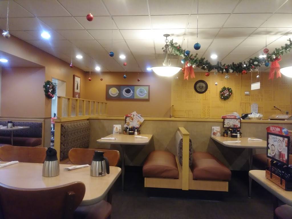 IHOP | restaurant | 8800 20th St, Vero Beach, FL 32966, USA | 7722578208 OR +1 772-257-8208