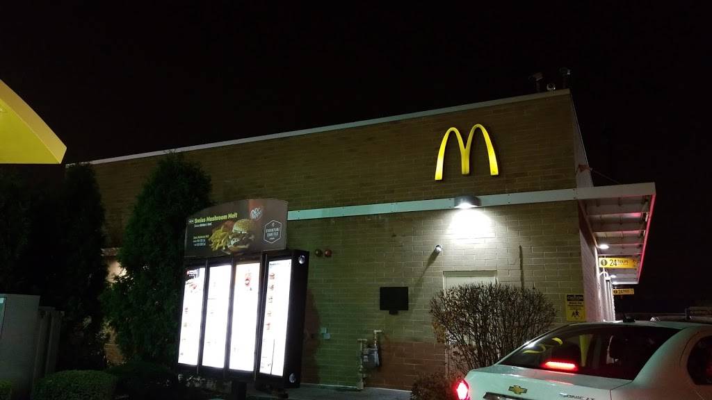 McDonalds | cafe | 4435 Executive Pkwy, Westerville, OH 43081, USA | 6148901096 OR +1 614-890-1096