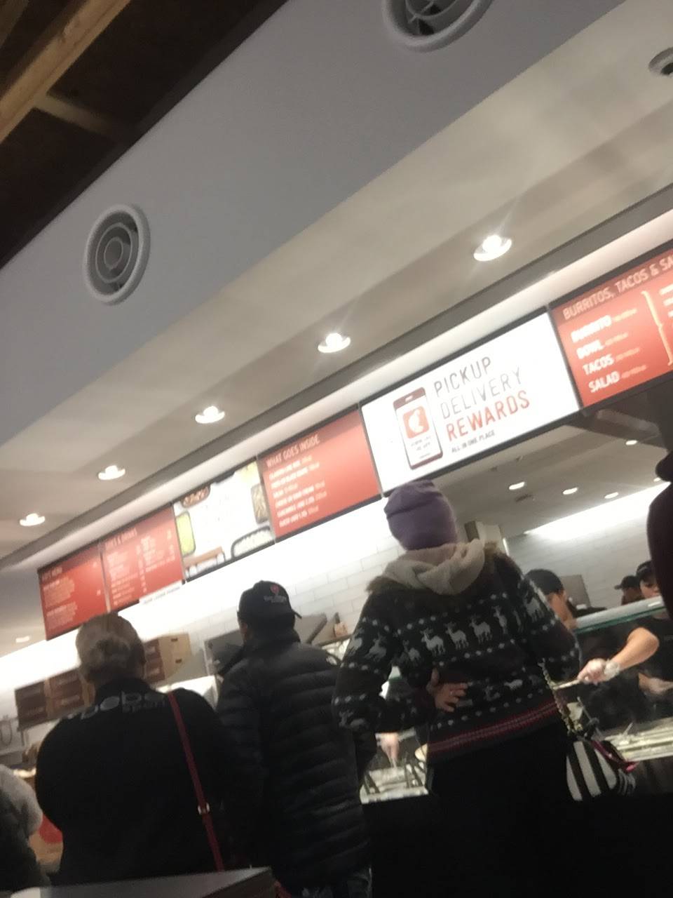 Chipotle Mexican Grill | restaurant | 4782 W Broad St, Columbus, OH 43228, USA | 6143354705 OR +1 614-335-4705