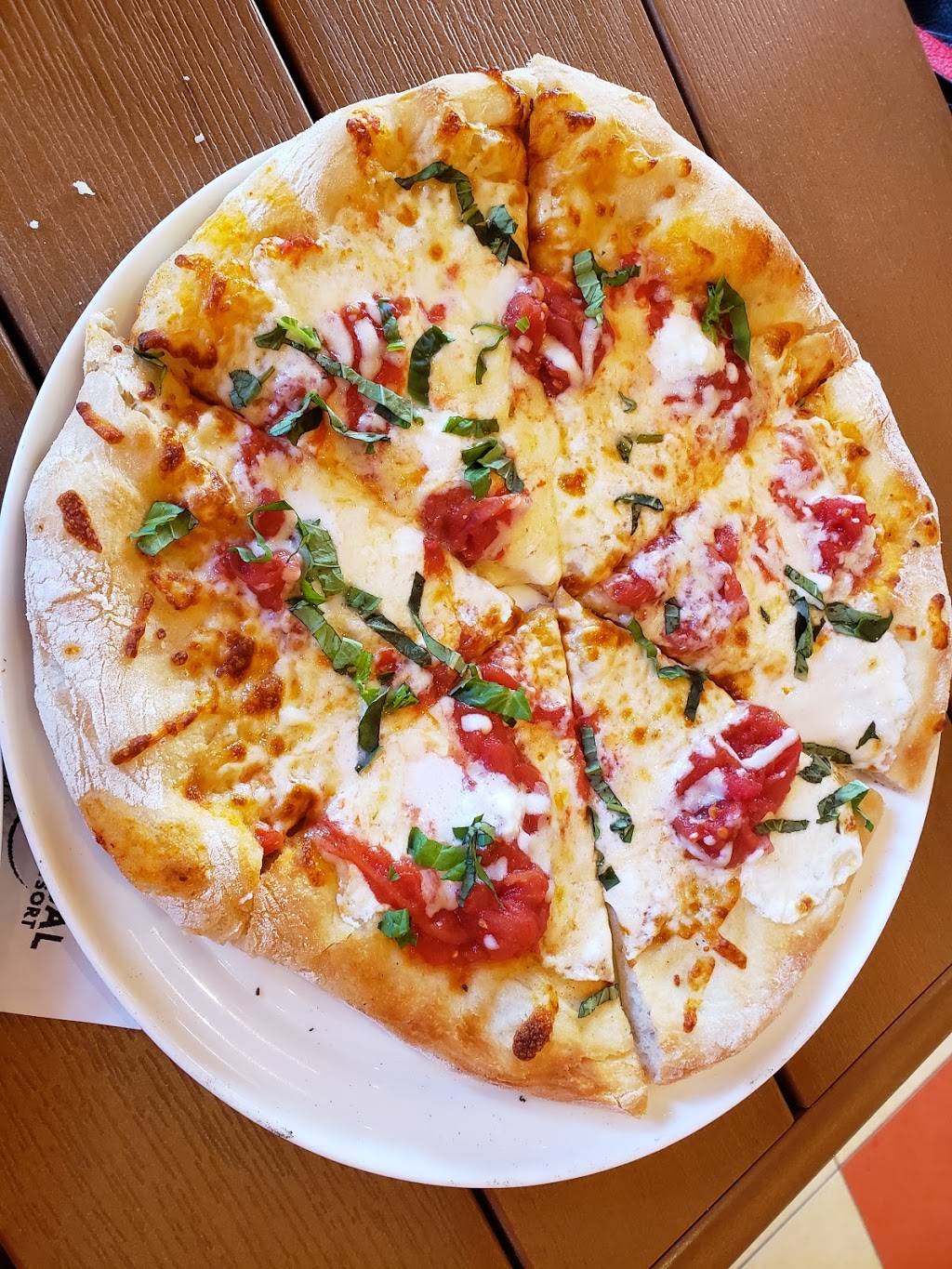 Red Oven Pizza Bakery | bakery | 6000 Universal Blvd, Orlando, FL 32819, USA | 4072243663 OR +1 407-224-3663