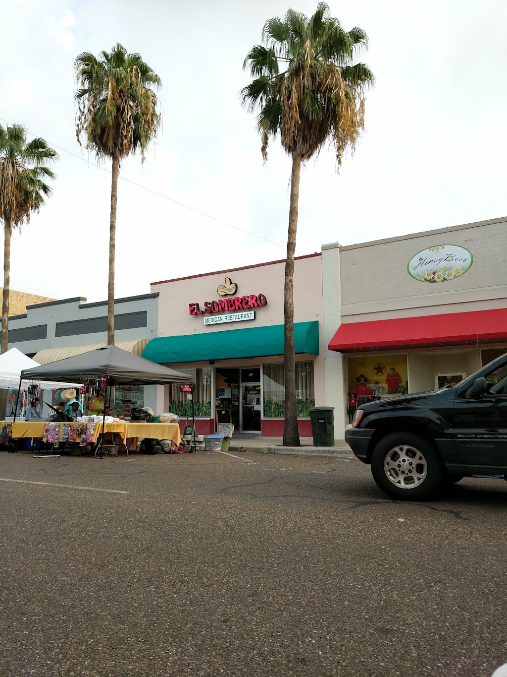 El Sombrero Restaurant | restaurant | 210 W Jackson Ave, Harlingen, TX 78550, USA | 9564259700 OR +1 956-425-9700