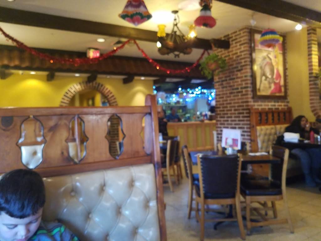 Pepes Mexican Restaurant | restaurant | 8516 S Cicero Ave, Burbank, IL 60459, USA | 7084248222 OR +1 708-424-8222