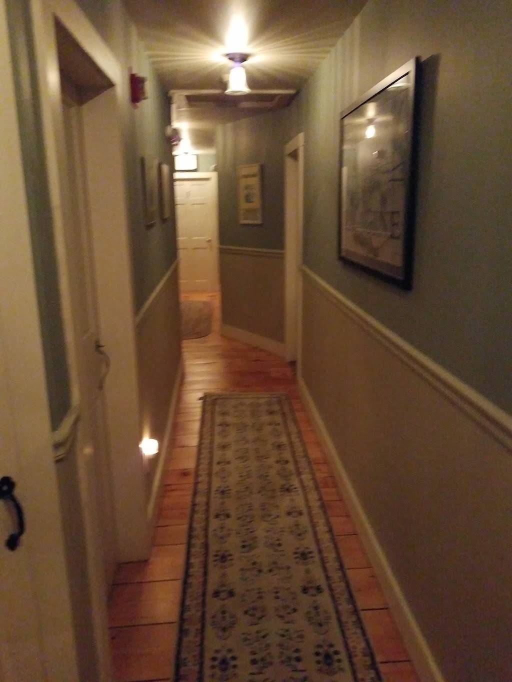 King Hill Inn & Kitchen | restaurant | 499 Andover Rd, New London, NH 03257, USA | 6038770063 OR +1 603-877-0063