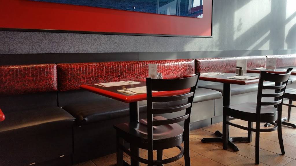 Casse-Croute La Gaspesienne | restaurant | 1248 Rue Yves-Blais, Terrebonne, QC J6V 1P7, Canada | 4506546300 OR +1 450-654-6300