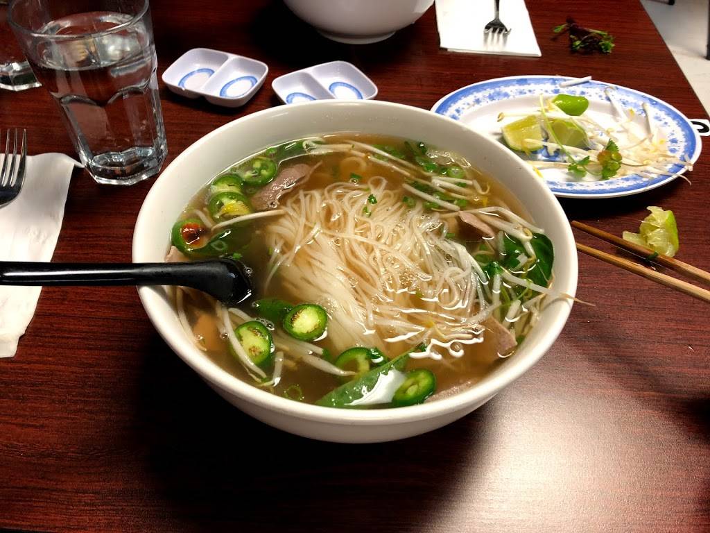 Pho Original | restaurant | 4747 Flintridge Dr, Colorado Springs, CO 80918, USA | 7193744935 OR +1 719-374-4935