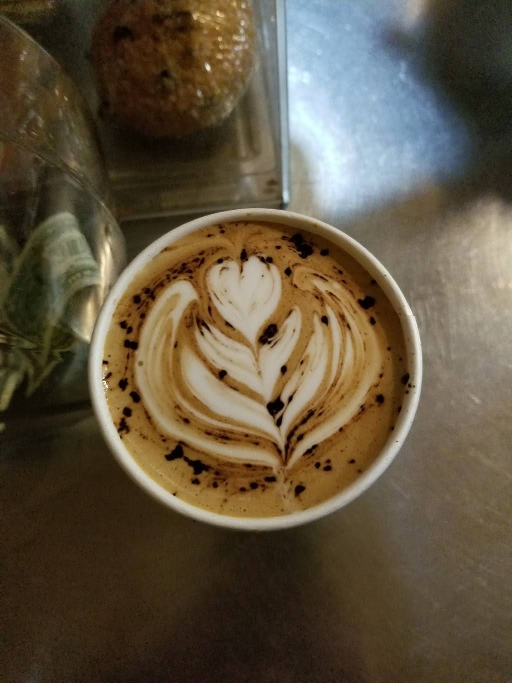 Austins Coffee | cafe | 929 W Fairbanks Ave, Winter Park, FL 32789, USA | 4079753364 OR +1 407-975-3364