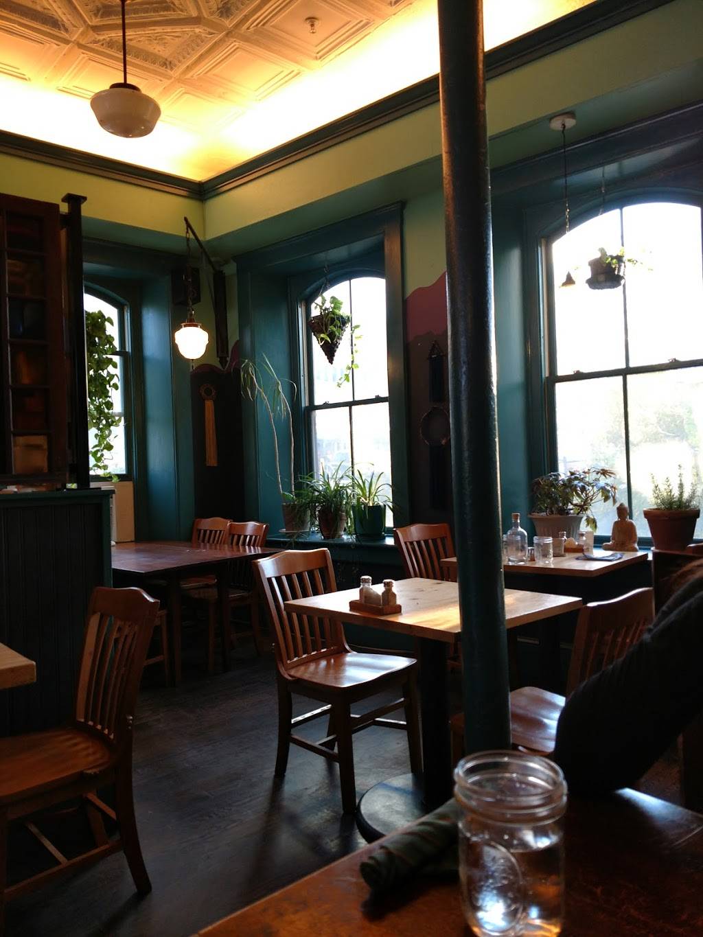 Superfresh! Organic Cafe | restaurant | 30 Main St, Brattleboro, VT 05301, USA | 8025791751 OR +1 802-579-1751