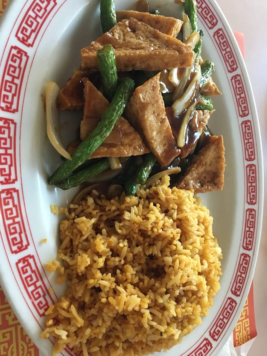 Linlees Chinese Cuisine | restaurant | 501 Sweetwater Rd, Spring Valley, CA 91977, USA | 6195897020 OR +1 619-589-7020