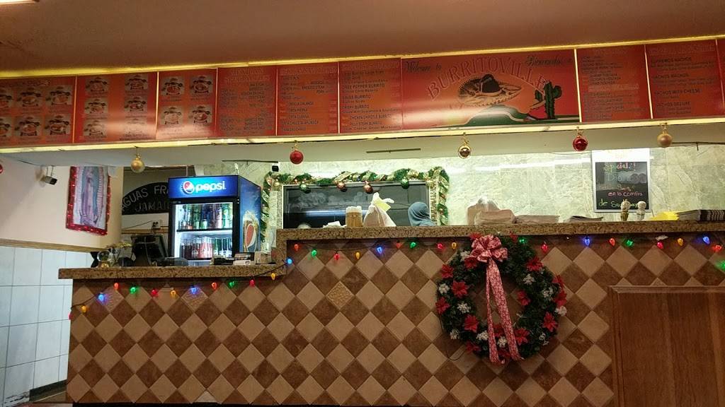 Burritoville | restaurant | 1026 W Hillcrest Dr, DeKalb, IL 60115, USA | 8157568656 OR +1 815-756-8656