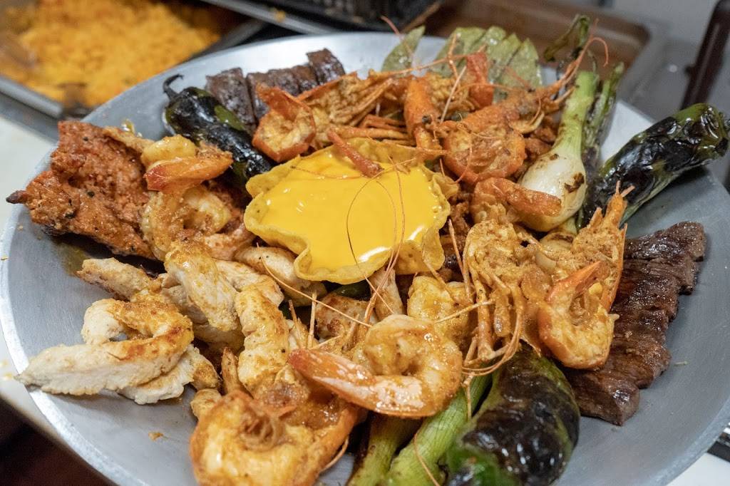 Sammys Mexican Grill and Bar | restaurant | 1354 Lake St, Roselle, IL 60172, USA | 8477648181 OR +1 847-764-8181