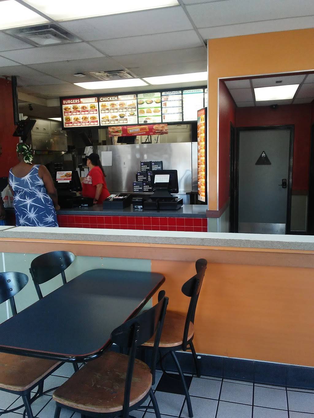Jack in the Box | restaurant | 4606 Rittiman Rd, San Antonio, TX 78218, USA | 2106668731 OR +1 210-666-8731