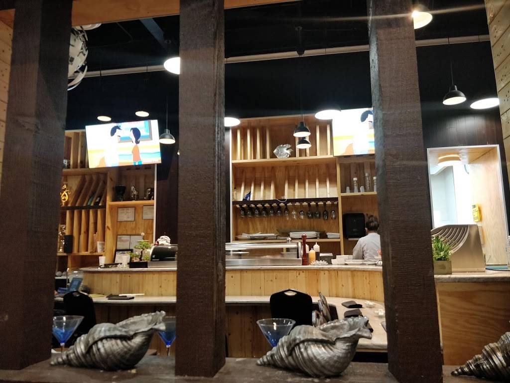 Thai Lucky Sushi Bar | restaurant | 102 Navarro St, San Antonio, TX 78205, USA | 2108881096 OR +1 210-888-1096