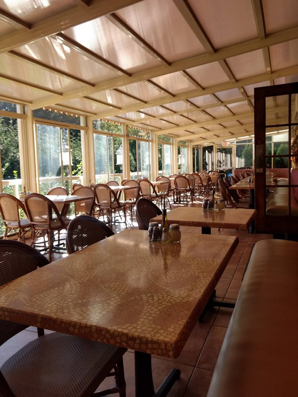 Roxannes Brick Oven Pizzeria Bar & Grill | restaurant | 150 Franklin Turnpike, Mahwah, NJ 07430, USA | 2015290007 OR +1 201-529-0007