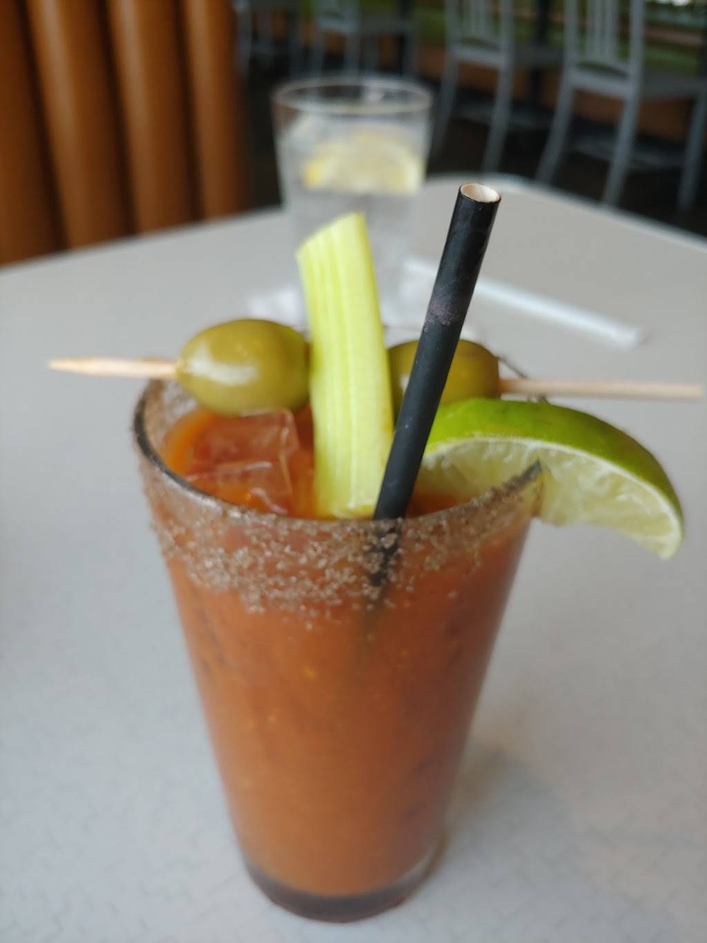 MAD Eats | restaurant | 201 S Main St, Owasso, OK 74055, USA | 9184014353 OR +1 918-401-4353