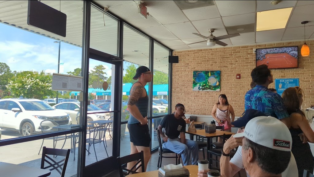 Round Bagels and Donuts | restaurant | 890-4 S Kerr Ave, Wilmington, NC 28403, USA | 9107828551 OR +1 910-782-8551