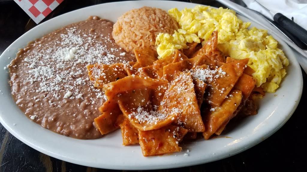 Chelas y Chiles | restaurant | 15722 Lakewood Blvd, Bellflower, CA 90706, USA | 5628044999 OR +1 562-804-4999