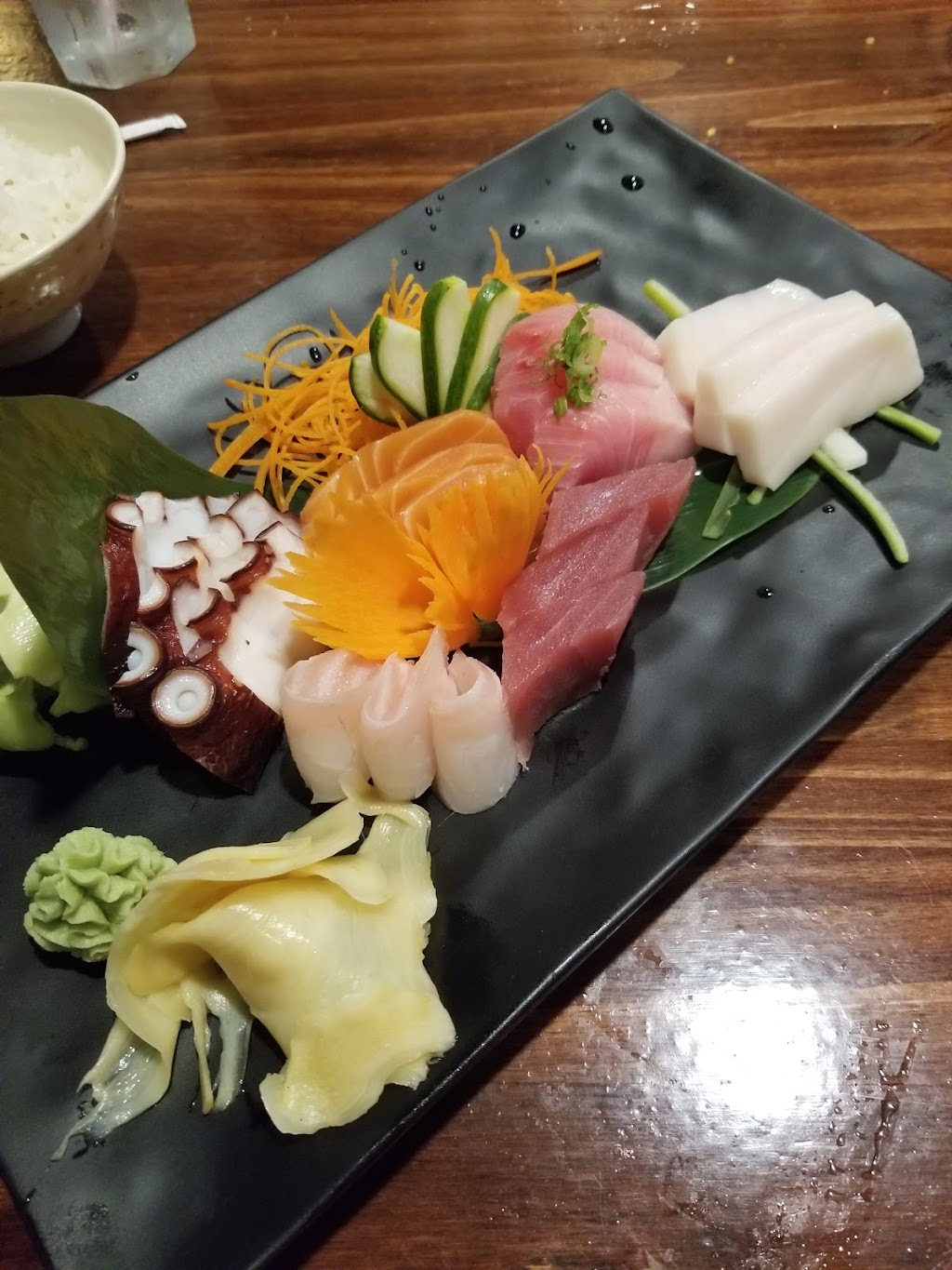 Tomo Japanese Restaurant | restaurant | 918 S Belt Hwy, St Joseph, MO 64507, USA | 8162323001 OR +1 816-232-3001