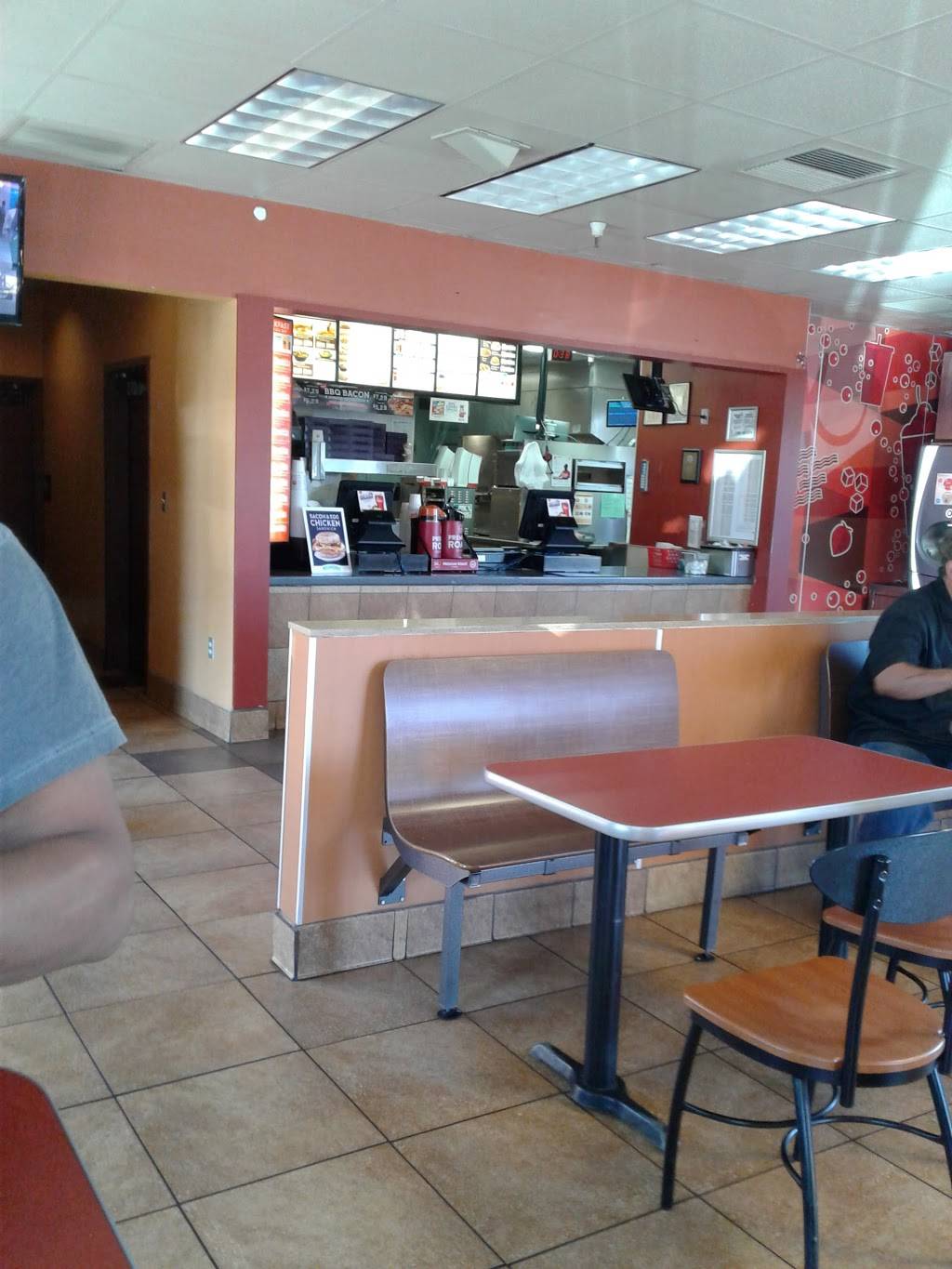 Jack in the Box | restaurant | 6020 Industrial Way, Livermore, CA 94551, USA | 9256060793 OR +1 925-606-0793