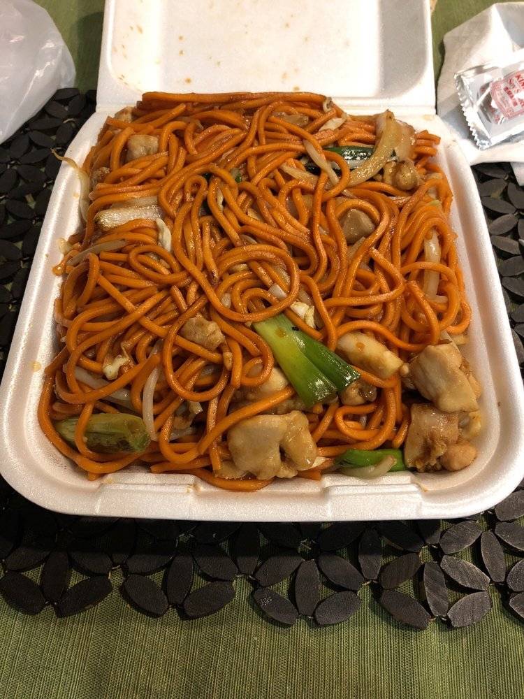 GOLDEN WOK | restaurant | 16668 Soledad Canyon Rd, Canyon Country, CA 91387, USA | 6614240888 OR +1 661-424-0888