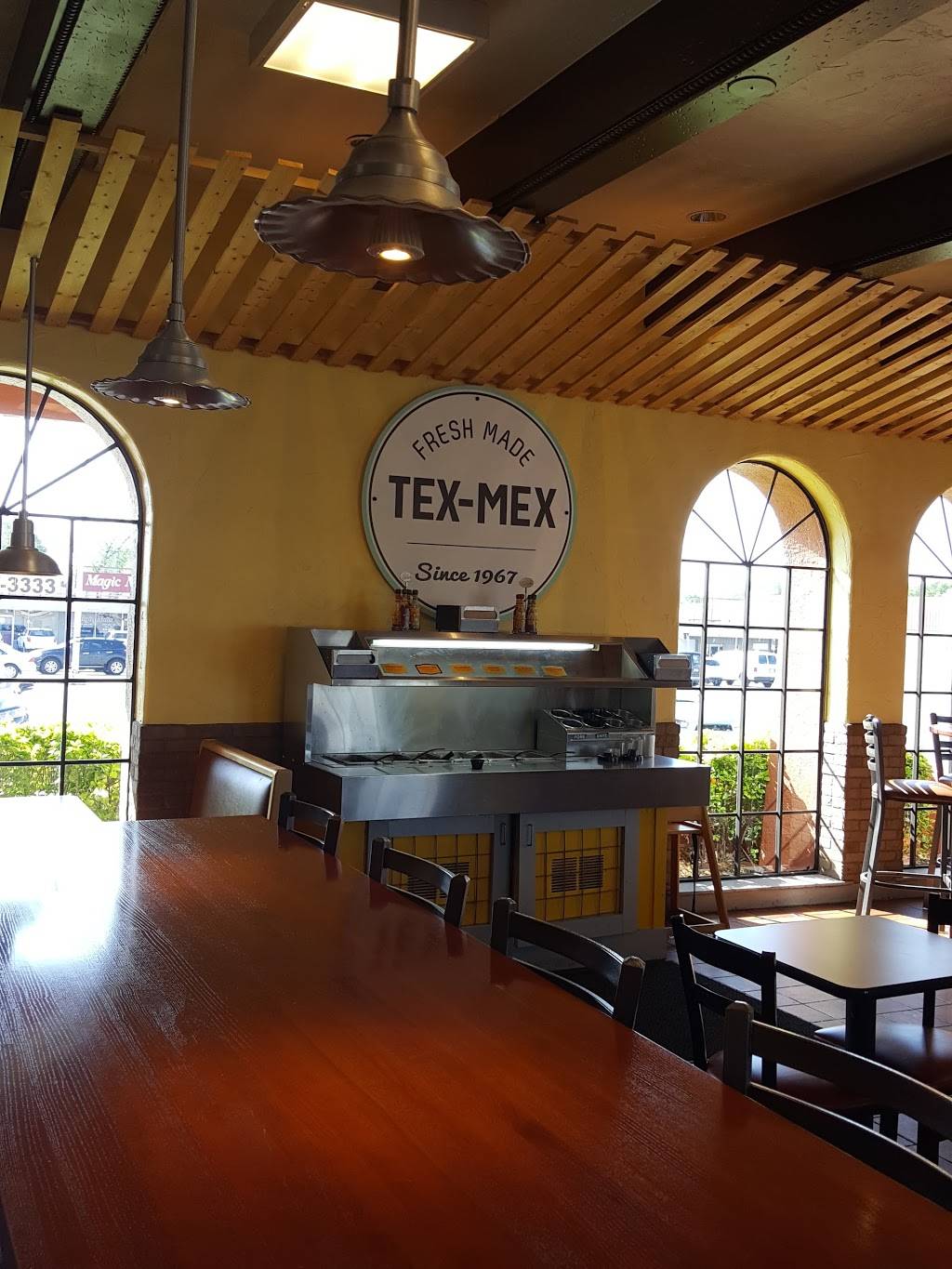 Taco Bueno | restaurant | 5032 S Sheridan Rd, Tulsa, OK 74145, USA | 9186631499 OR +1 918-663-1499