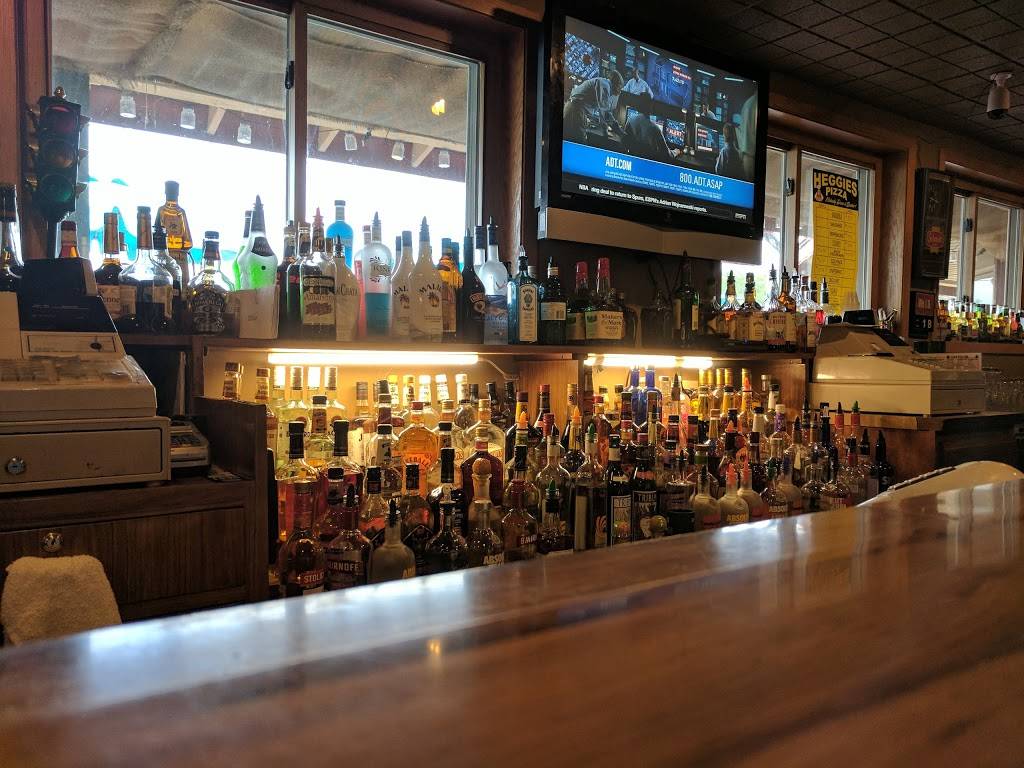 Starks Bar & Grill | restaurant | 3125 Dodd Rd, Eagan, MN 55121, USA | 6514548251 OR +1 651-454-8251