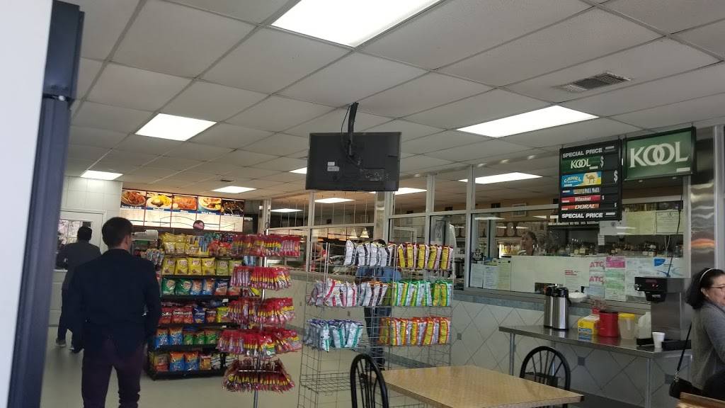 Natals Seafood & Grill | restaurant | 7342 Chef Menteur Hwy, New Orleans, LA 70126, USA | 5042423123 OR +1 504-242-3123