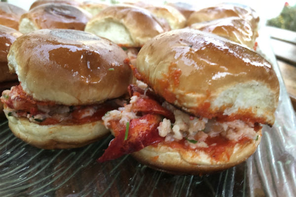 Uncorked Kitchen | restaurant | 432 E Haley St, Santa Barbara, CA 93101, USA | 8056904590 OR +1 805-690-4590