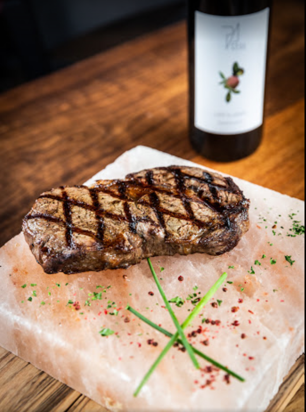 Wienerstube Restaurant | restaurant | 351 Market St, Basalt, CO 81621, USA | 9702795567 OR +1 970-279-5567