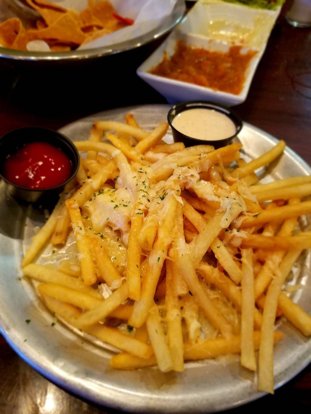 Railyard | restaurant | 116 S Edward Gary St, San Marcos, TX 78666, USA | 5123927555 OR +1 512-392-7555