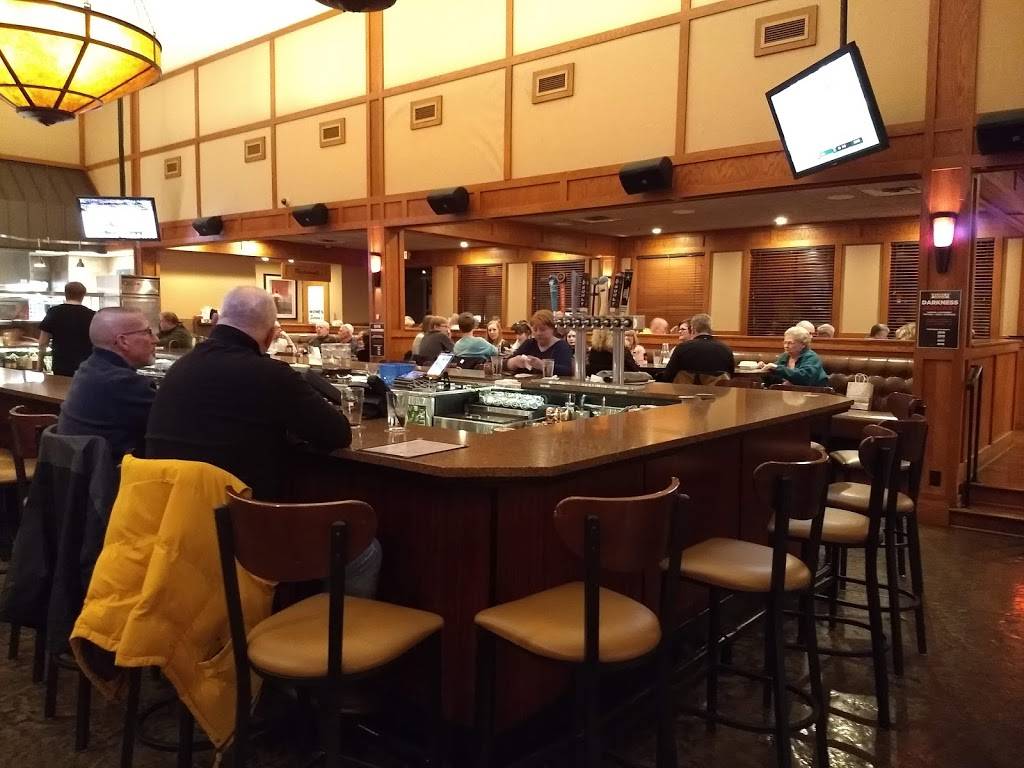 Sarnas Classic Grill | restaurant | 3939 University Ave NE, Columbia Heights, MN 55421, USA | 7637883939 OR +1 763-788-3939