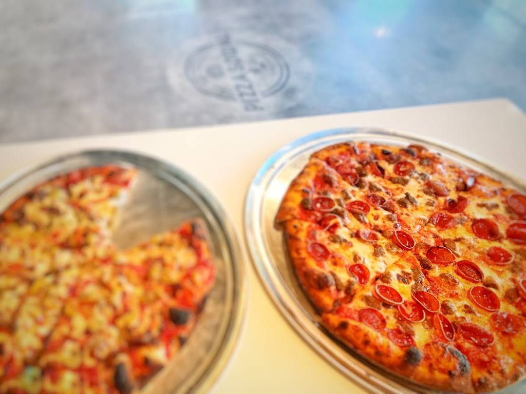 Pizza Social | restaurant | 308 Pine Ave, Anna Maria, FL 34216, USA | 9412514070 OR +1 941-251-4070