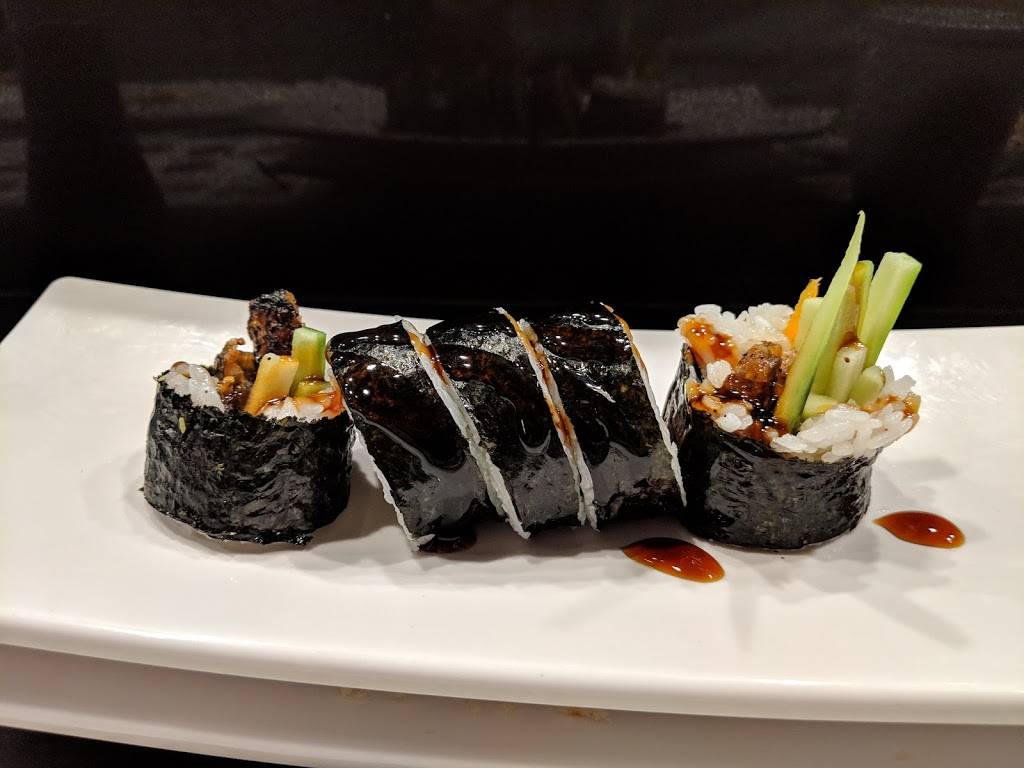 Minato Sushi | restaurant | 23505 El Toro Rd, Lake Forest, CA 92630, USA | 9494724547 OR +1 949-472-4547