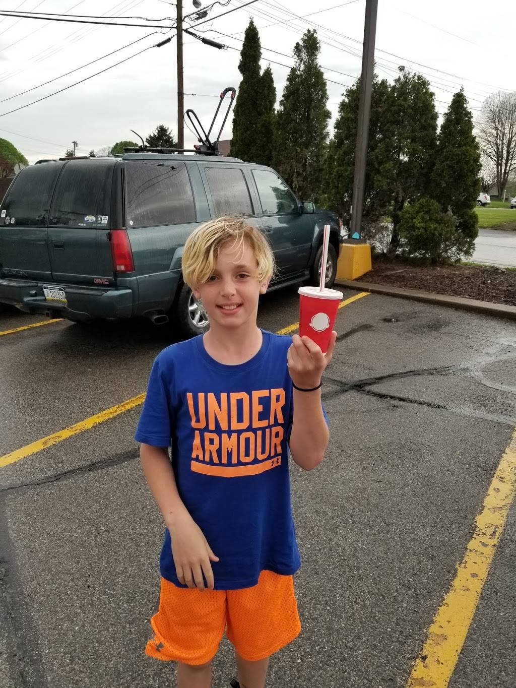 Wendys | restaurant | 2719 Brodhead Rd, Aliquippa, PA 15001, USA | 7243755410 OR +1 724-375-5410