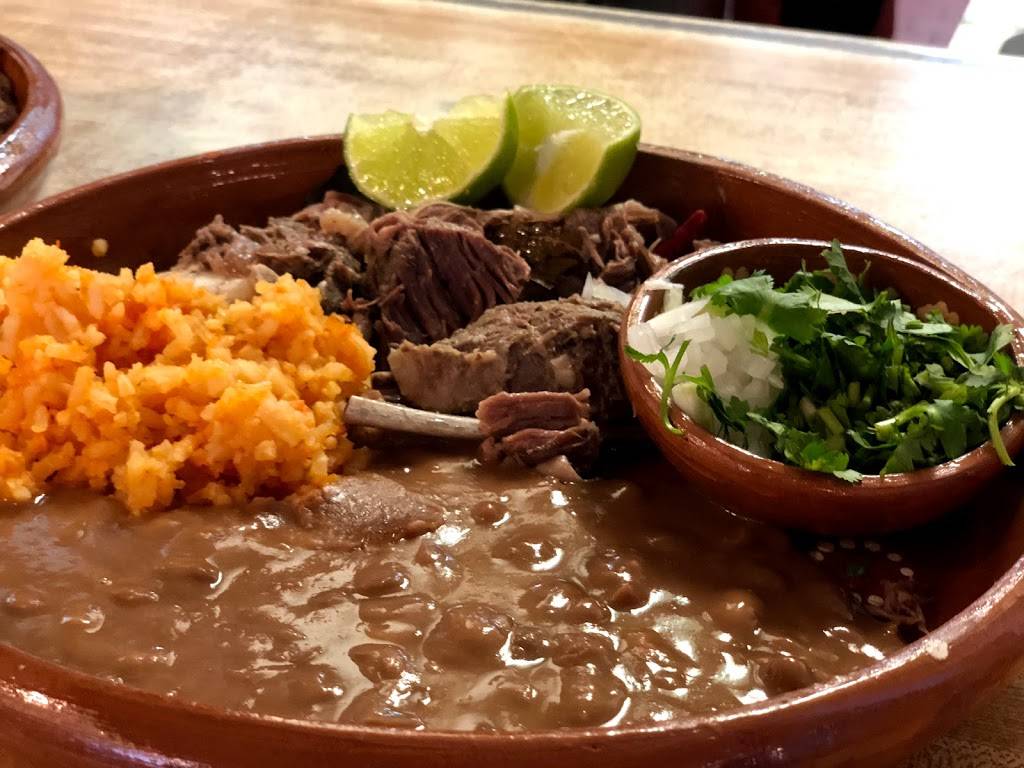 El Sabor Poblano | restaurant | 7027 N Clark St, Chicago, IL 60626, USA | 7735164243 OR +1 773-516-4243