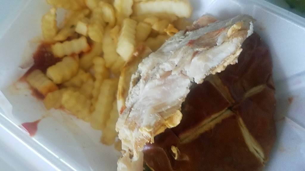 New Heights Bar & Grill | night club | 137 Schenectady Ave, Brooklyn, NY 11213, USA | 7184843882 OR +1 718-484-3882