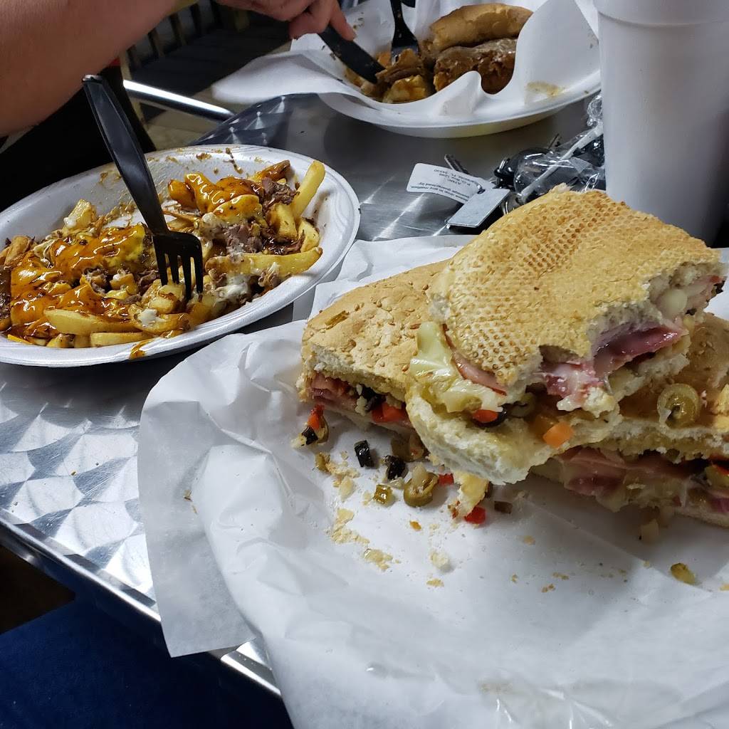 Gaglianos New Orleans Style Po Boys | restaurant | 508 Brookway Blvd, Brookhaven, MS 39601, USA | 6018239170 OR +1 601-823-9170