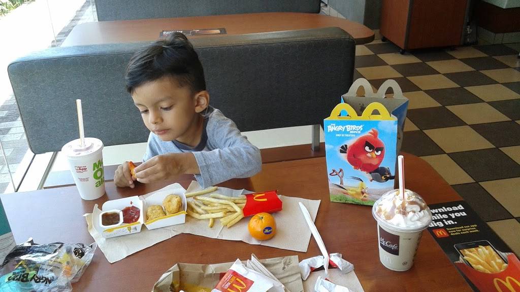 McDonalds | restaurant | 6927 Silver Star Rd, Orlando, FL 32818, USA | 4072951001 OR +1 407-295-1001