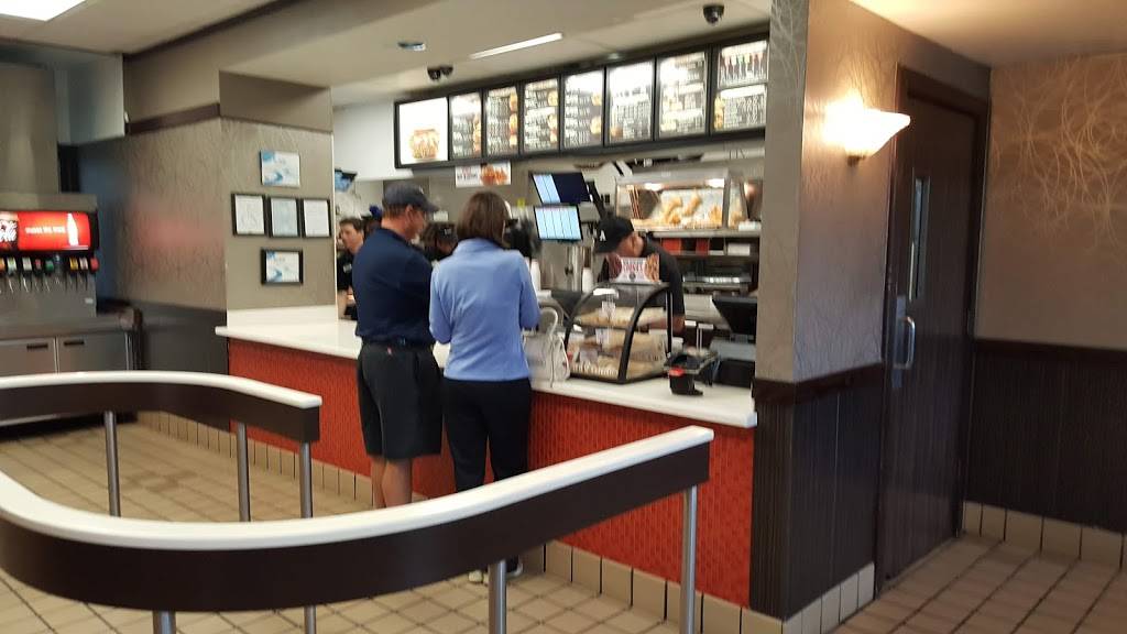 Arbys | restaurant | 5101 Jonestown Rd, Harrisburg, PA 17112, USA | 7176710420 OR +1 717-671-0420