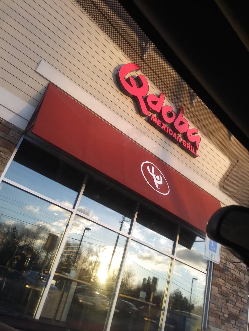 QDOBA Mexican Eats | restaurant | 30758 Telegraph Rd, Bingham Farms, MI 48025, USA | 2485943349 OR +1 248-594-3349