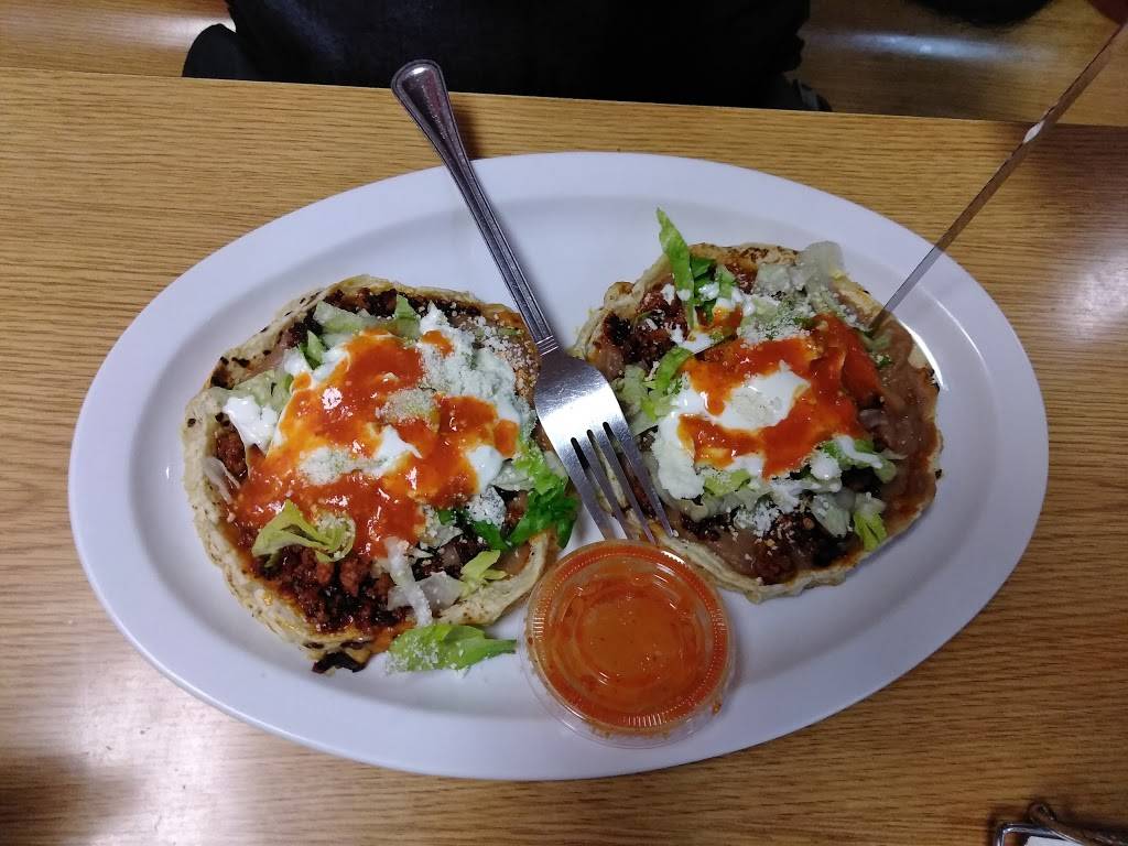 Antojitos La Lagunilla | restaurant | 12655 Westminster Ave, Santa Ana, CA 92706, USA | 7142659365 OR +1 714-265-9365