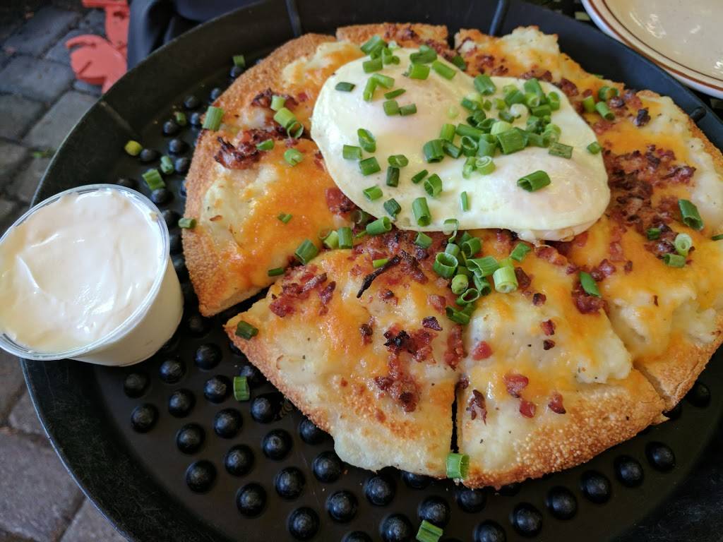 Beach Club Bistro | restaurant | 21939 Lakeshore Blvd, Cleveland, OH 44123, USA | 2167317499 OR +1 216-731-7499