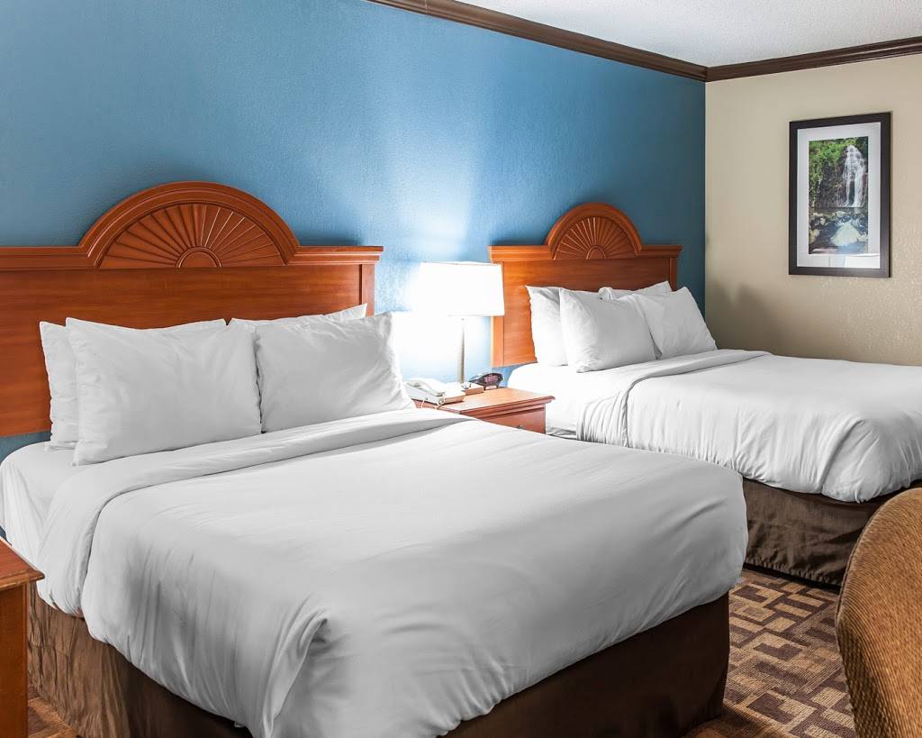 Quality Inn & Suites | restaurant | 1905 John Fries Hwy, Quakertown, PA 18951, USA | 2155383000 OR +1 215-538-3000