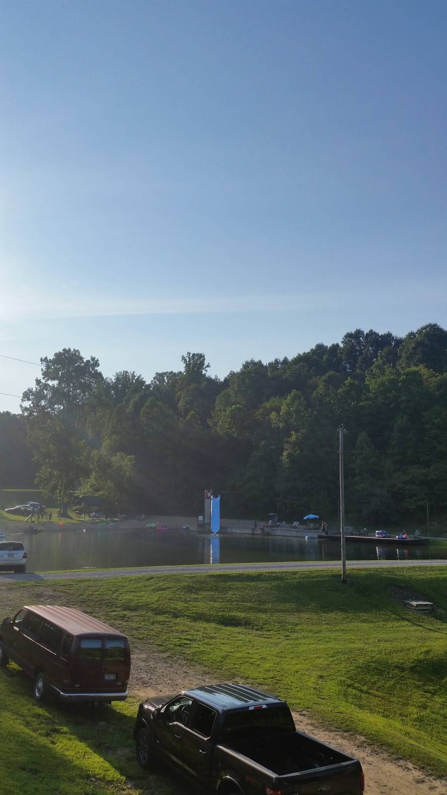 Nickel Valley Resorts | restaurant | 33900 Township Rd 68, Frazeysburg, OH 43822, USA | 7408282410 OR +1 740-828-2410