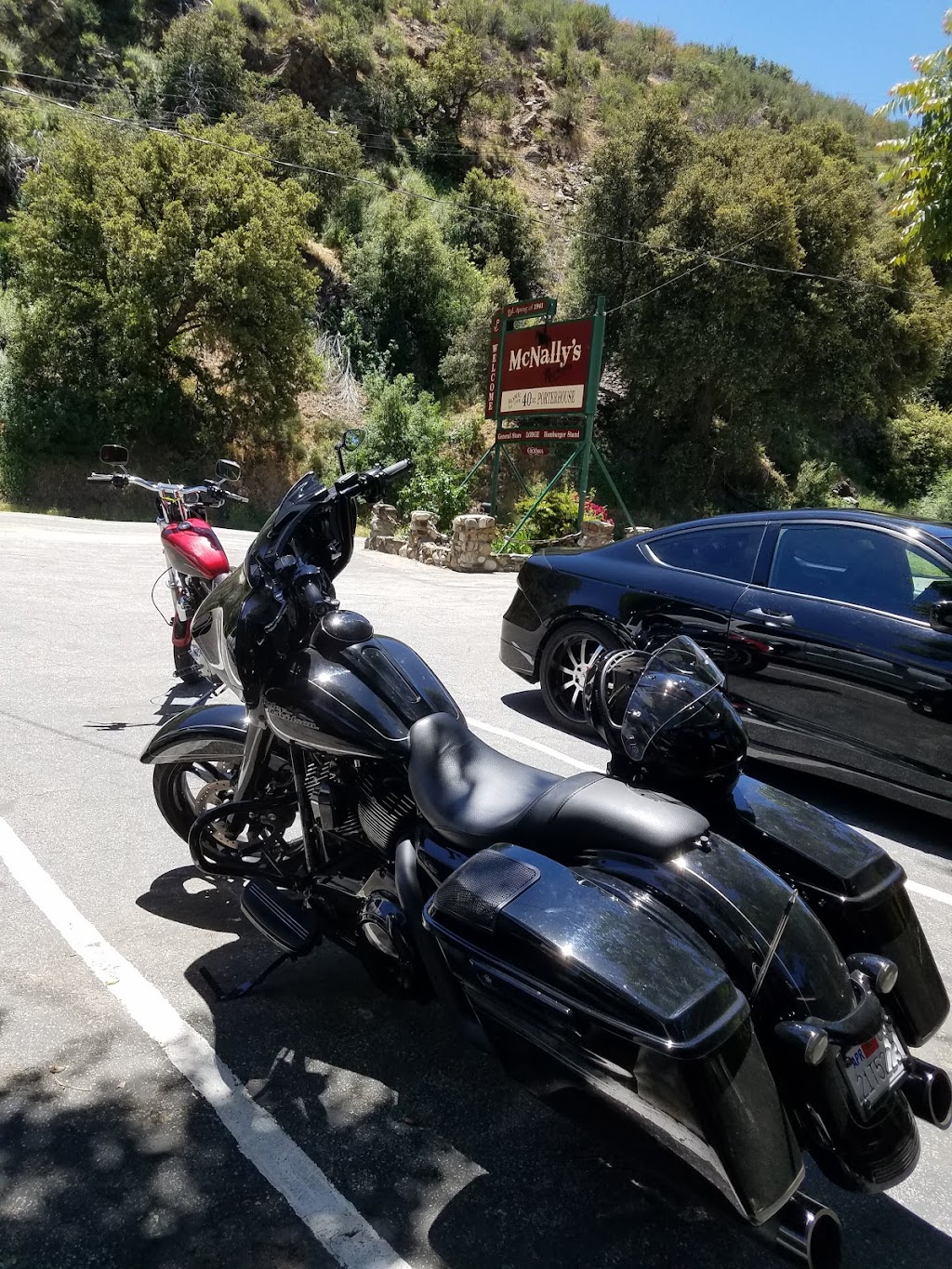 McNallys Burger Stand | restaurant | 1941 Kern River Hwy, Kernville, CA 93238, USA | 7603762430 OR +1 760-376-2430