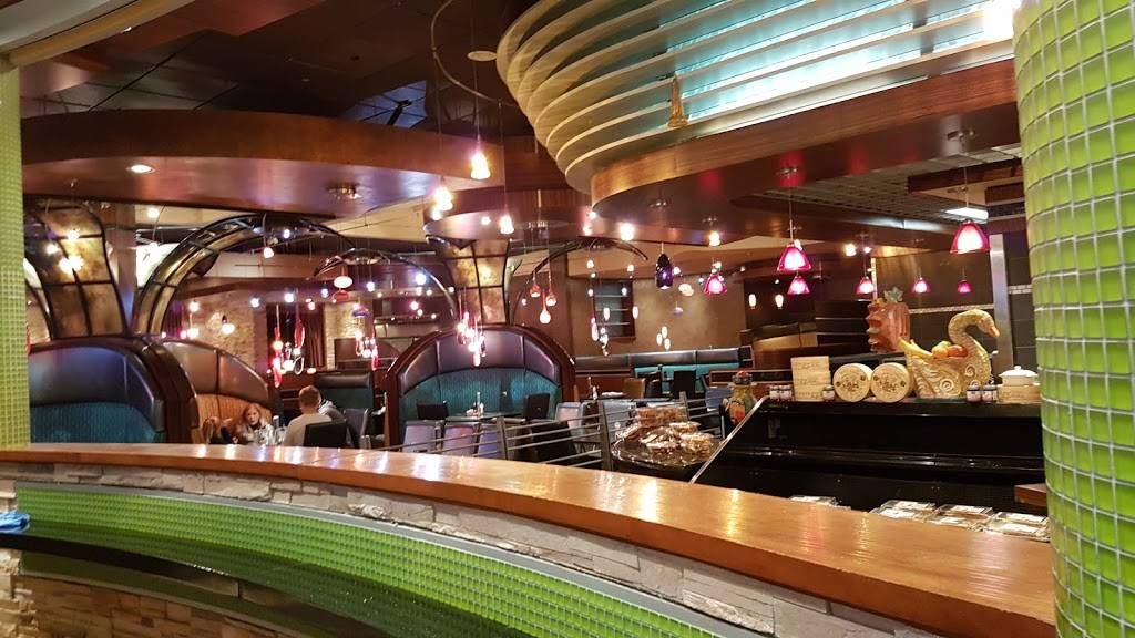 The Pickle Barrel | restaurant | 5941 Leslie St, North York, ON M2H 1J8, Canada | 4164934444 OR +1 416-493-4444